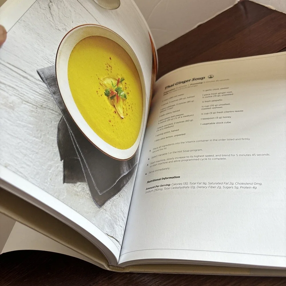 Vitamix Introduction‎ to High-performance Blending Book